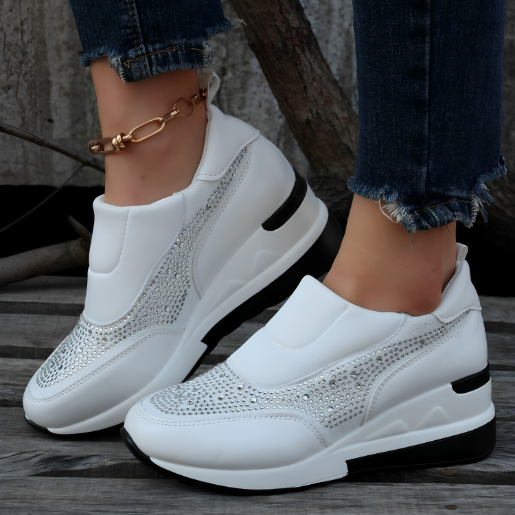 Amalie - Moderne Høje Slip-On Sneakers Med Perler til Dame | Perfekt til udendørs aktiviteter