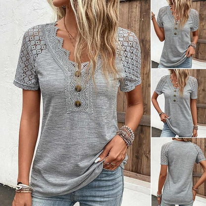 Celeste - Elegante Allure Blonde Lang T-shirt med Knapper til Dame | Ideel til hverdagsbrug